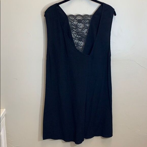 Reformation Black Lace Inset Panel Deep V Sleeveless Mini Dress Size XS - Picture 7 of 10